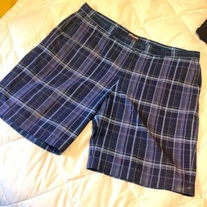 KIRKLAND, golf shorts, men’s 42, great condition